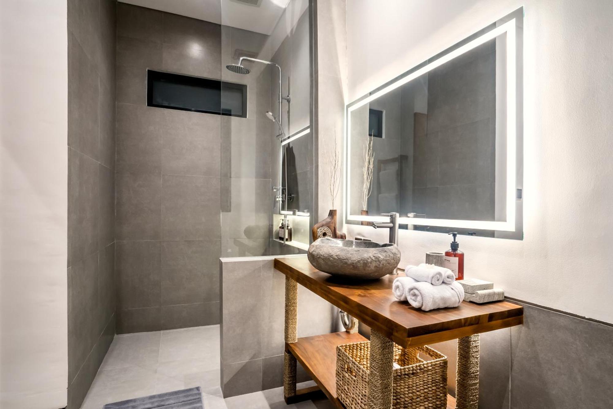 Villa Nakula By Balisuperhost ชังกู ภายนอก รูปภาพ